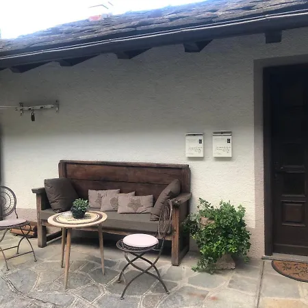 Ancienne Maisonnette *