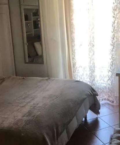 Ancienne Maisonnette * أَويستا