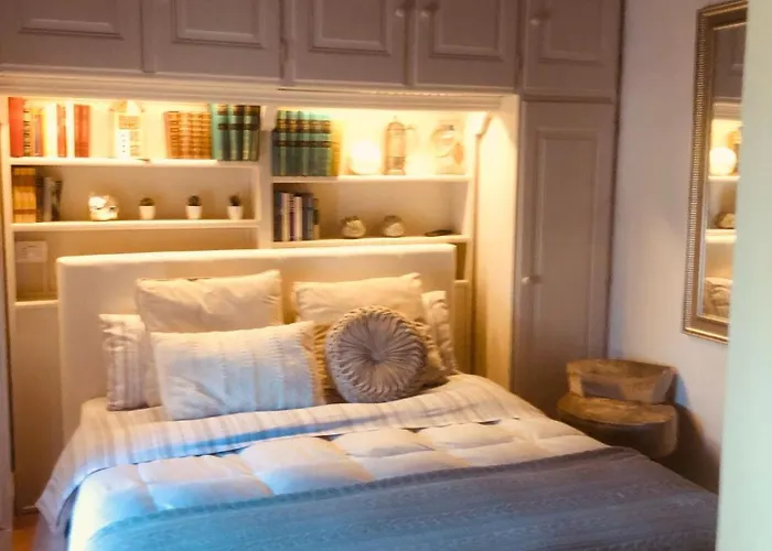 Ancienne Maisonnette أَويستا