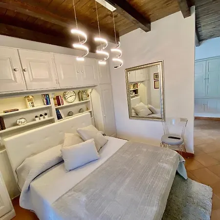 Ancienne Maisonnette Apartment