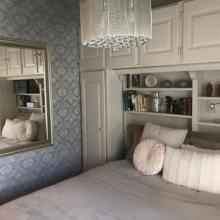 Ancienne Maisonnette
