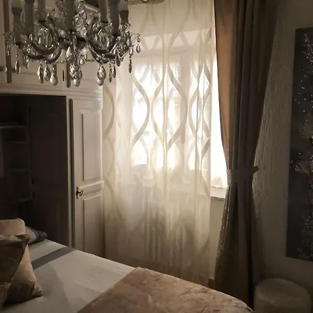 Ancienne Maisonnette Apartment Aosta