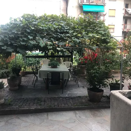 Ancienne Maisonnette Apartment