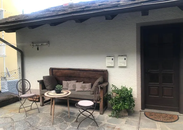 Ancienne Maisonnette *