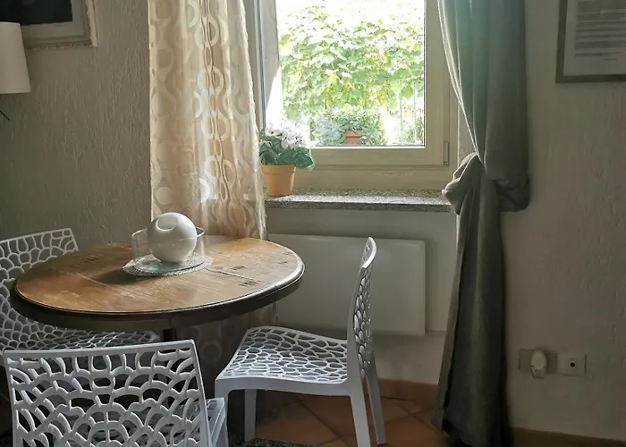 Ancienne Maisonnette